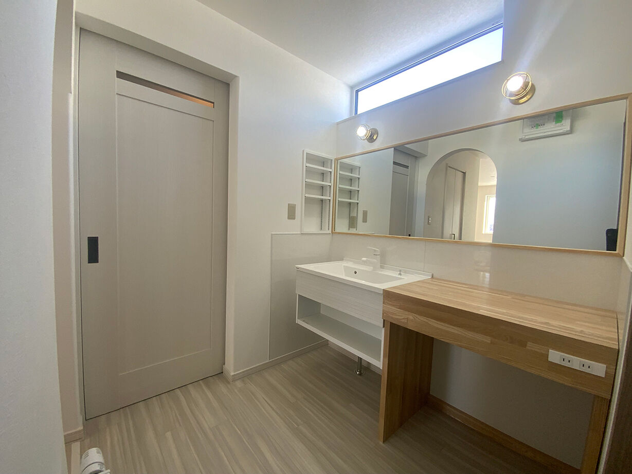 生杉建設 【千歳市｜30坪台｜2階建て｜間取り図有】スキップフロア×ダウンフロアで立体感のある家の建築実例画像5