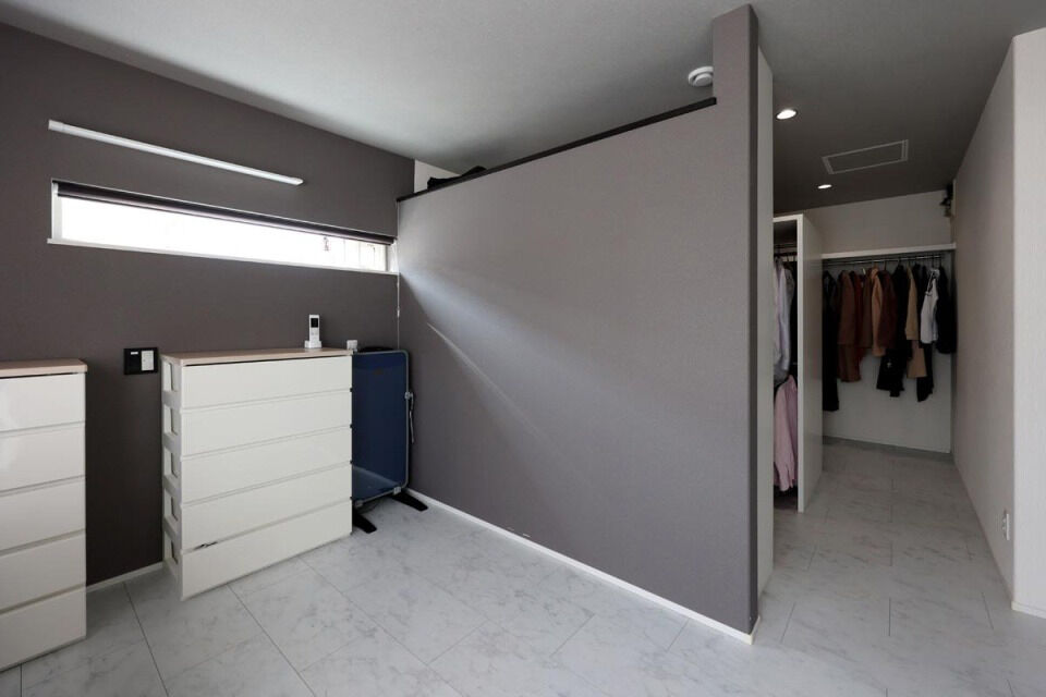 生杉建設 【2000万円台｜苫小牧市｜2階建て｜オーダーキッチン】シンプルさにこだわった、白が映えるモダンな家の建築実例画像8