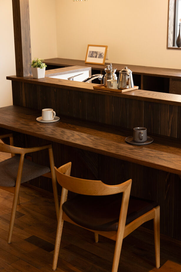 愛和 【2000万円台×22坪×平屋×間取図】古民家喫茶の空気をまとうLDK。木の温もりと珈琲の香りに包まれる平屋の建築実例画像19