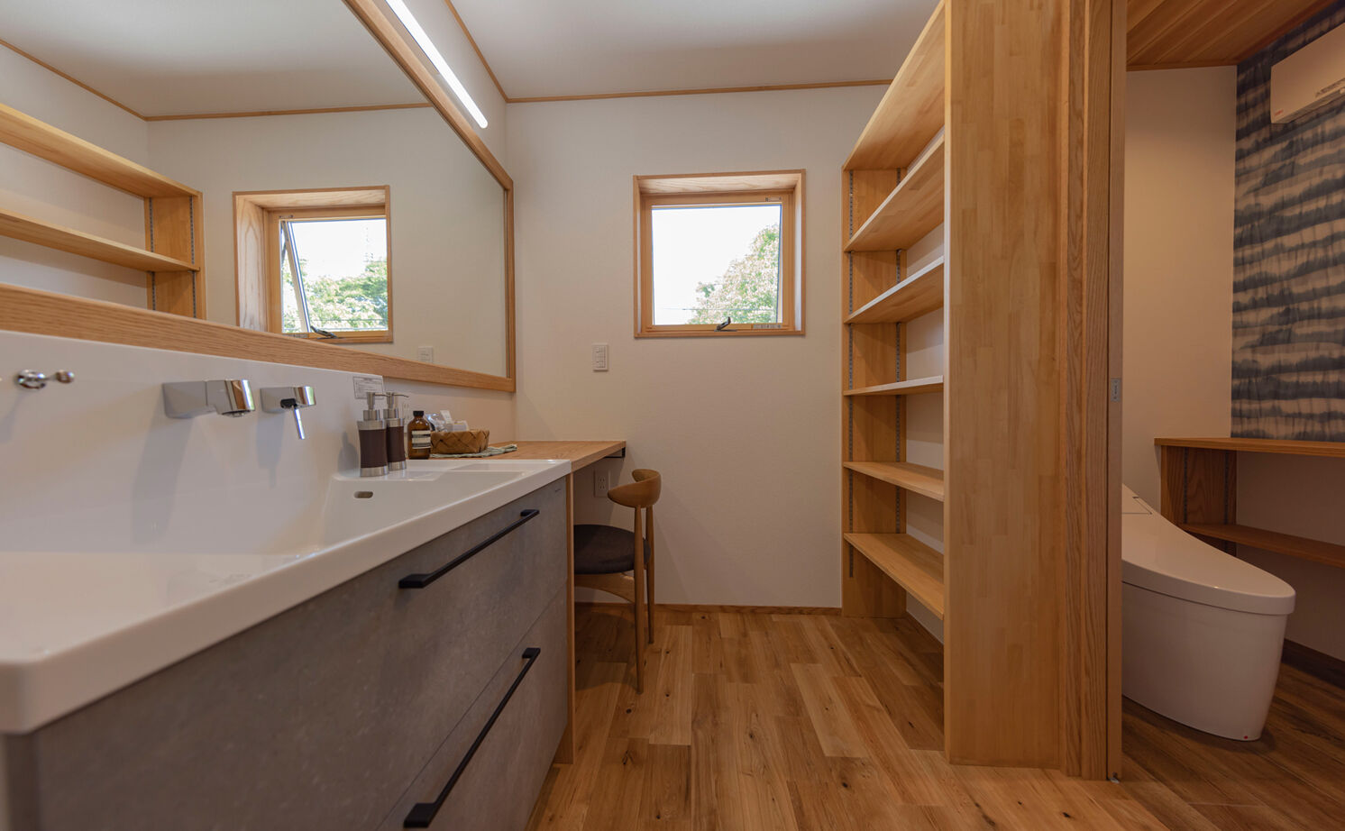 愛和 【3000万円台×自然素材×間取図】「きっとここが、家族のお気に入りになる」家族時間を楽しむヌックの建築実例画像11