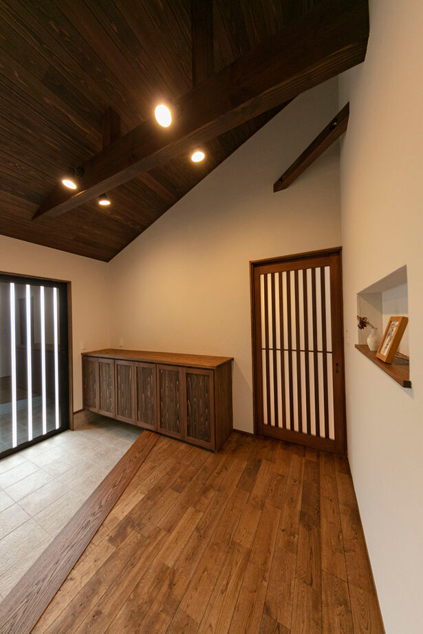 愛和 【平屋×薪ストーブ×間取図】雄大な自然の中に佇む平屋で、憧れの薪ストーブを囲む暮らしの建築実例画像11