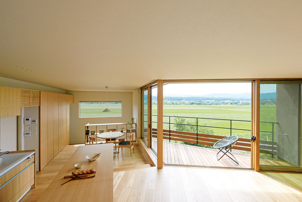 アルスホーム 【石川県】大きな窓から景色を取り込む、2階リビングの家の建築実例画像2