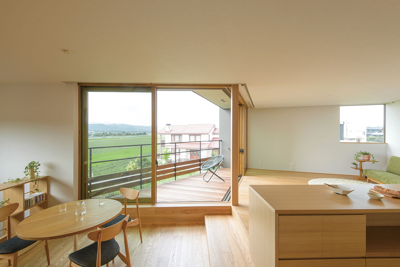 アルスホーム 【石川県】大きな窓から景色を取り込む、2階リビングの家の建築実例画像3
