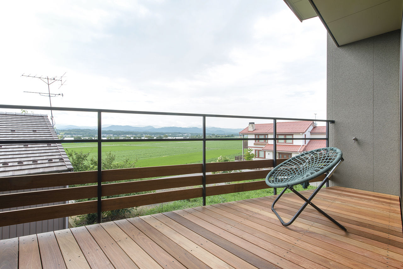 アルスホーム 【石川県】大きな窓から景色を取り込む、2階リビングの家の建築実例画像4