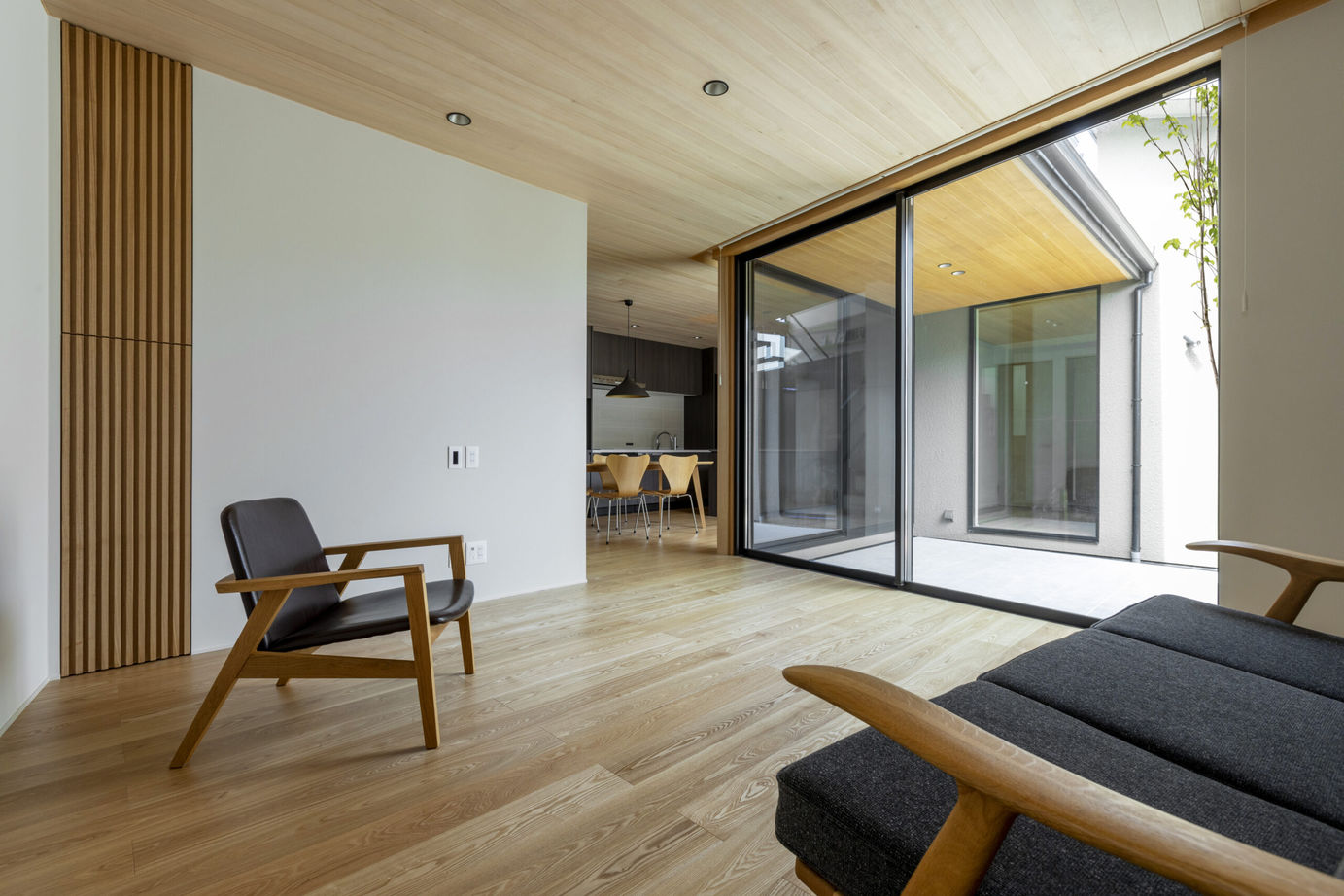 アルスホーム 【石川県】ダイニングキッチンに家族が集う。食を通じて家時間を愉しむ家の建築実例画像2