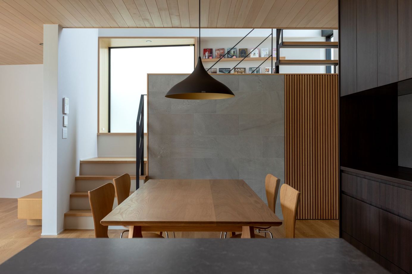 アルスホーム 【石川県】ダイニングキッチンに家族が集う。食を通じて家時間を愉しむ家の建築実例画像5