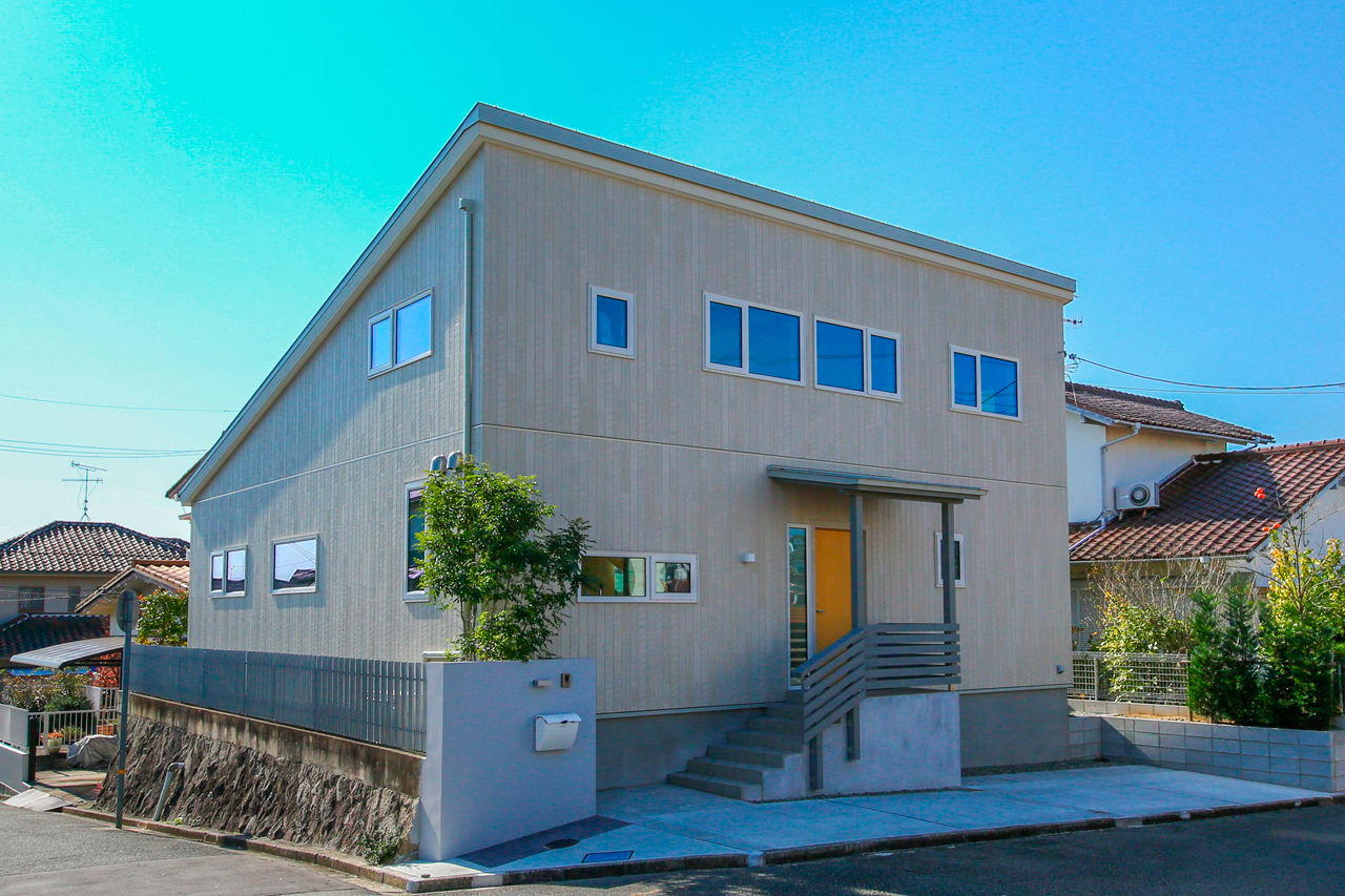 モコハウス 【川西市/シンプルモダン/30坪台】中庭を中心に配置。室内から庭木や星、月を眺められる住まいの建築実例画像10