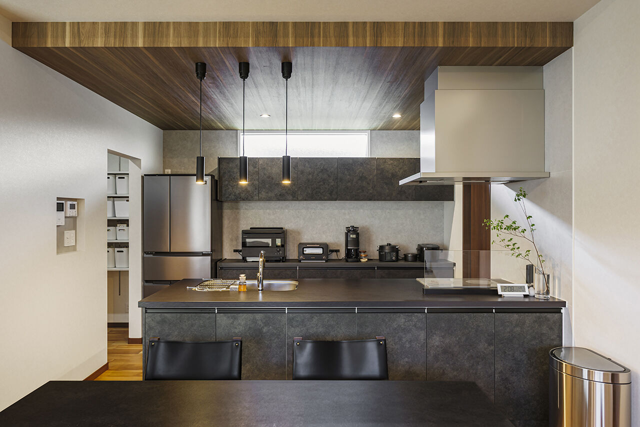 愛和住宅／クレバリーホーム 【愛知県｜2000万円台｜平屋｜間取り有】グレー系インテリアでオシャレに。家事らくも叶えたタイル外壁の家の建築実例画像3