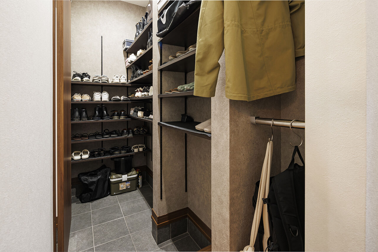 愛和住宅／クレバリーホーム 【愛知県｜2000万円台｜平屋｜間取り有】グレー系インテリアでオシャレに。家事らくも叶えたタイル外壁の家の建築実例画像10