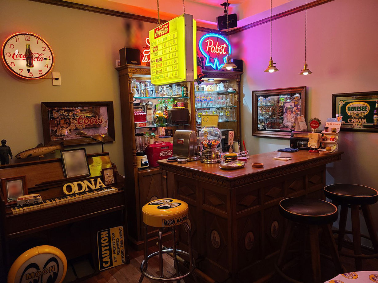 伊藤建築デザイン一級建築士事務所 【71.6坪/ビルトインガレージ】レンガタイル貼りの重厚感ある邸宅風の佇まい。ジョージアン様式の輸入住宅の建築実例画像9