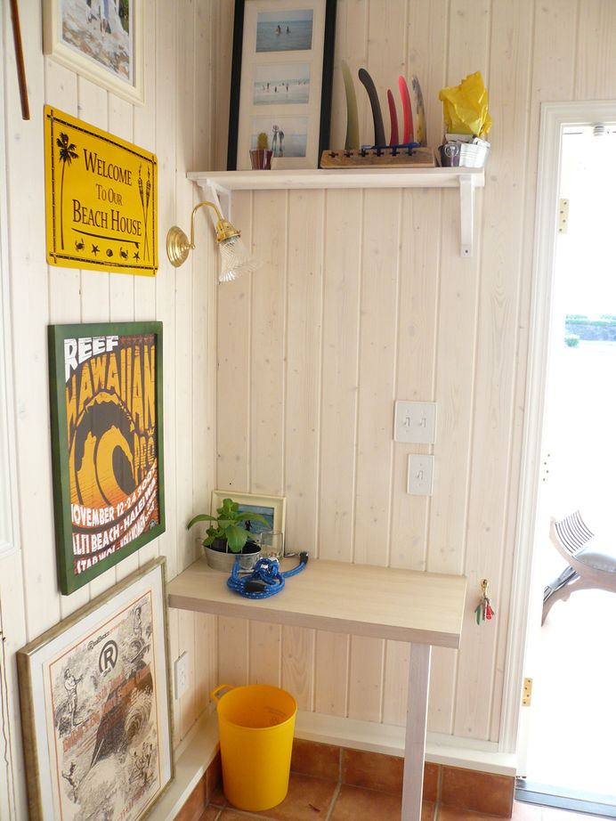 伊藤建築デザイン一級建築士事務所 【59.4坪/ガレージ】カバードポーチにラップサイディング。ニューイングランド様式のサーファーズハウスの建築実例画像8