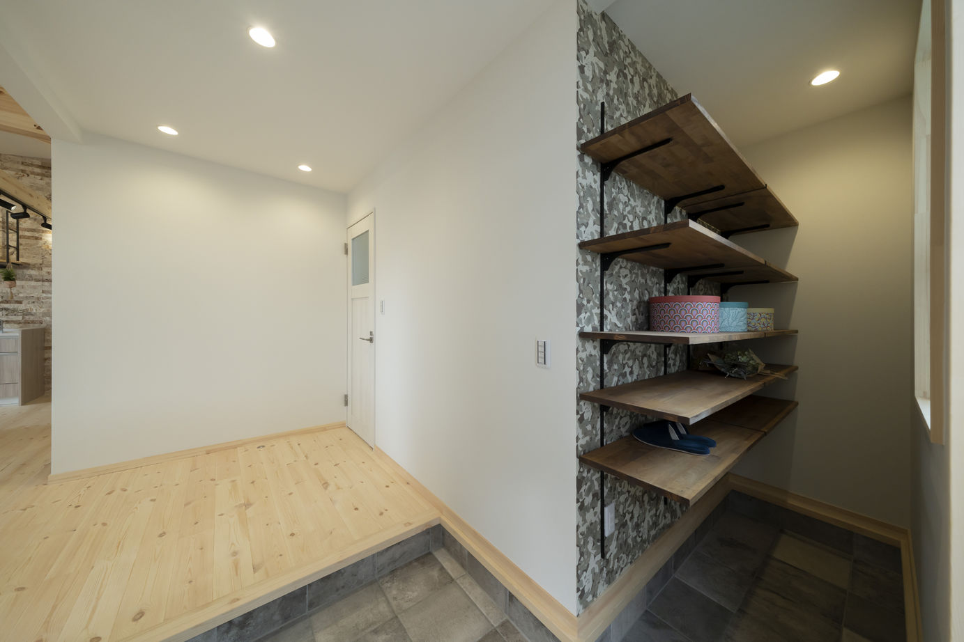 StoryHouse 【平屋/ウッドデッキ/3LDK/間取り】隠れ家スペース「ヌック」のある家事動線がスムーズな家。の建築実例画像3