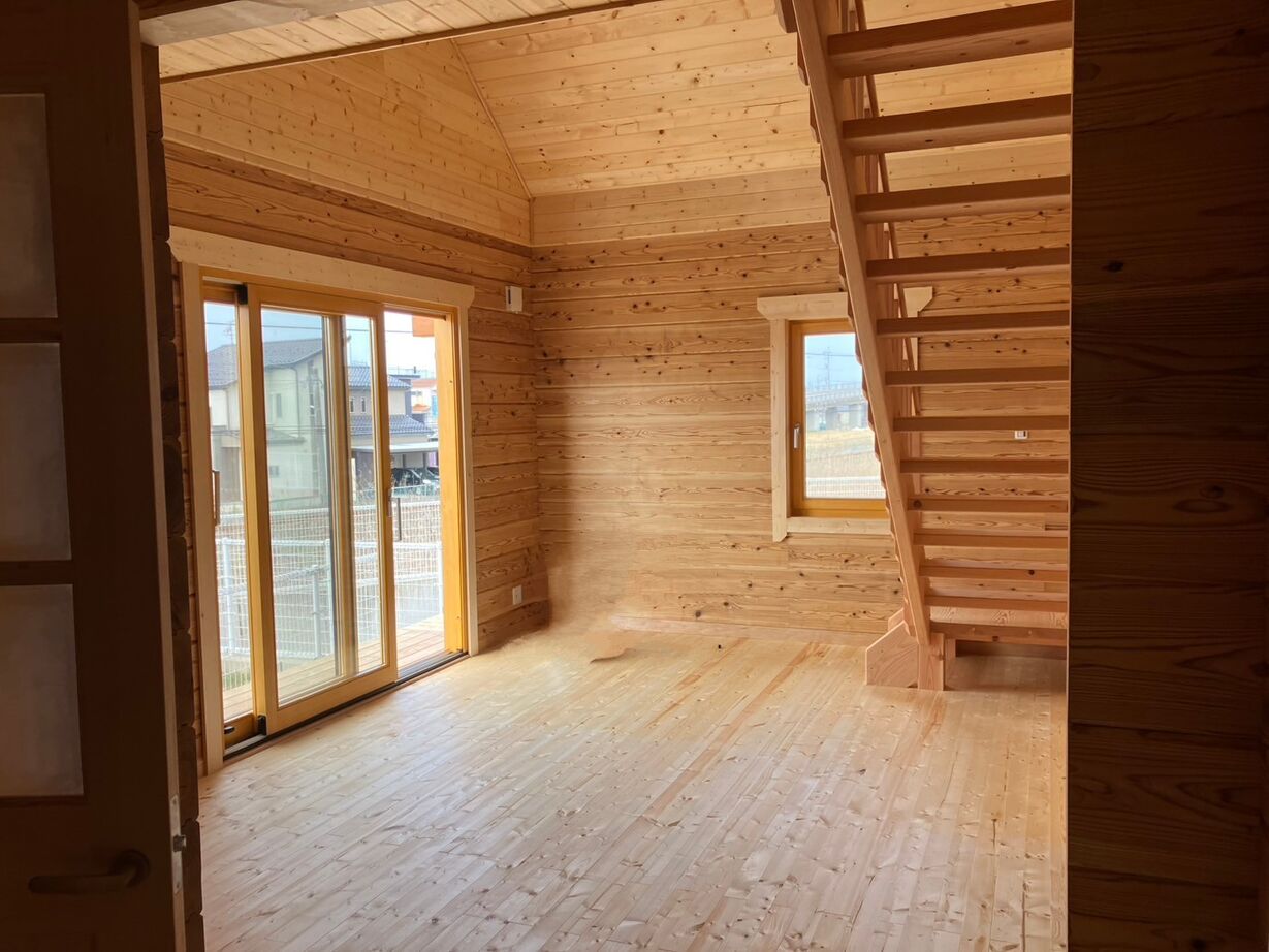 翼住宅（つばさハウジング） 【45坪/4LDK/4000万円台】夢広がる回遊動線子供の遊び場と家事動線を両立した家の建築実例画像2