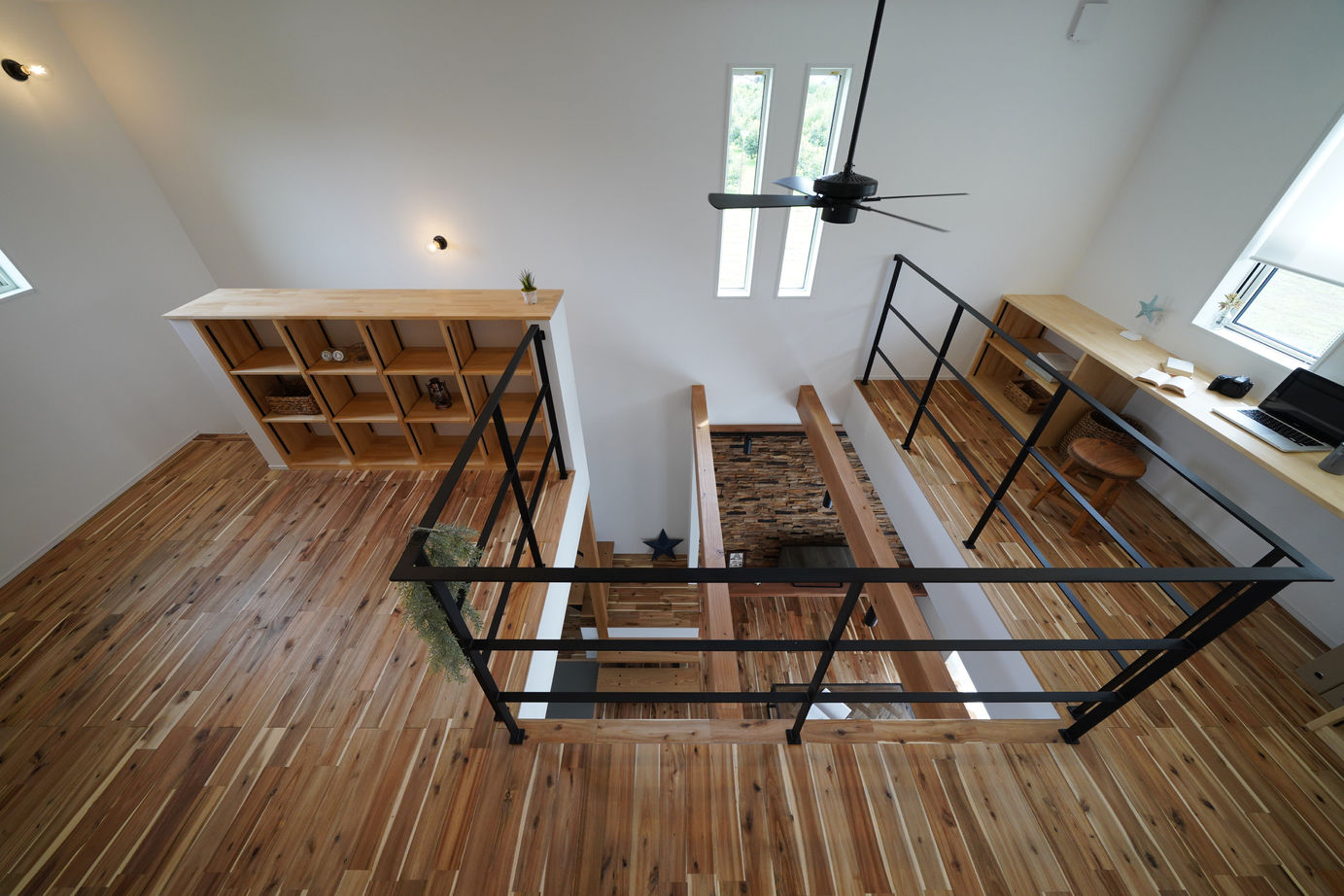 しあわせや/田尻木材 【中野市/33坪/ミドルクラス住宅/2階建て】フレームキッチンのあるカリフォルニアスタイルの家の建築実例画像7