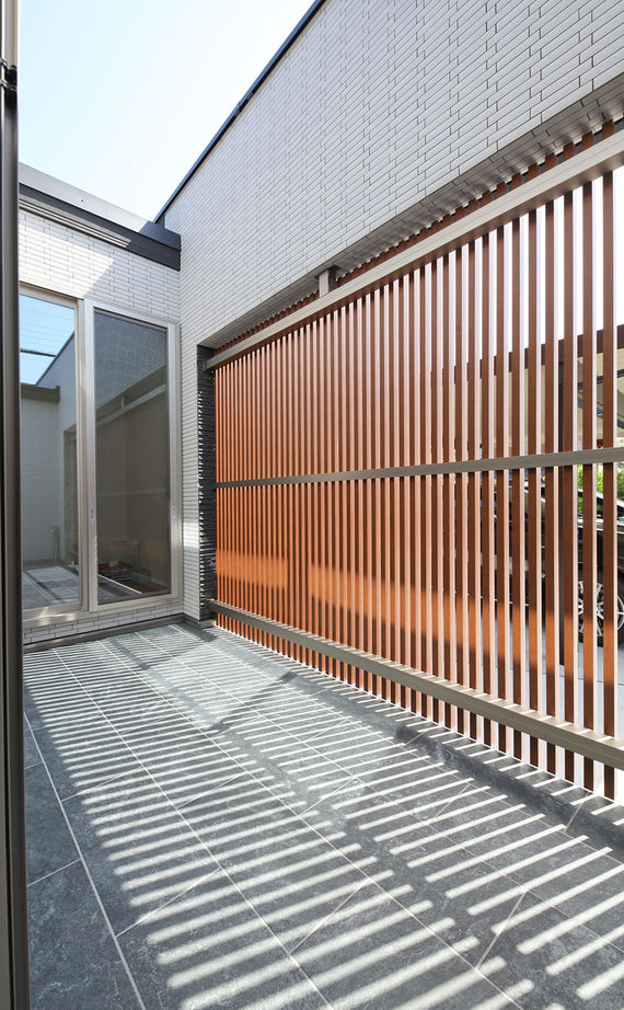 石友ホーム　滋賀支社 【50坪以上の土地/守山市/間取図】周囲の視線を気にせず、ホテルライクの上質な空間で至福の時間を過ごすの建築実例画像11