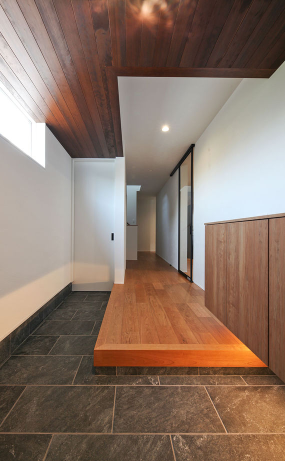 石友ホーム　滋賀支社 【50坪以上の土地/守山市/間取図】周囲の視線を気にせず、ホテルライクの上質な空間で至福の時間を過ごすの建築実例画像15