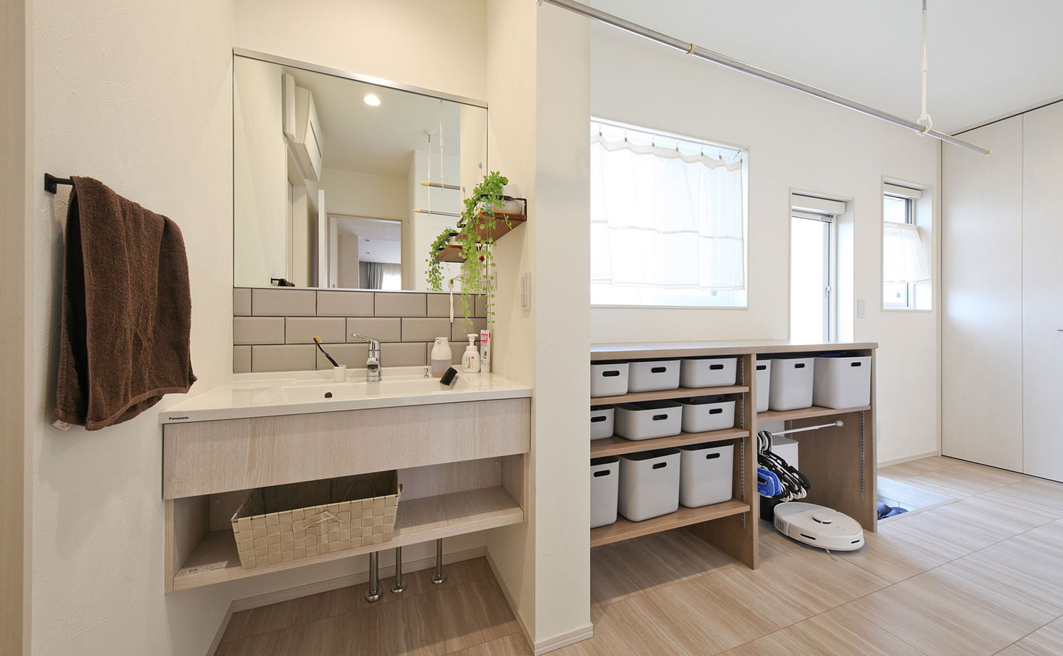 石友ホーム　滋賀支社 【50坪以上の土地/2000万円台/愛知郡/間取図】無駄のない空間づかいで快適動線を叶えた平屋の家の建築実例画像8