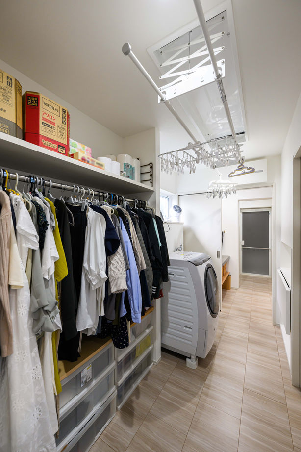 石友ホーム　滋賀支社 【50坪以上の土地/3000万円台/サンクンリビング/間取図】高性能、使いやすい動線で安心して子育てできる家の建築実例画像7