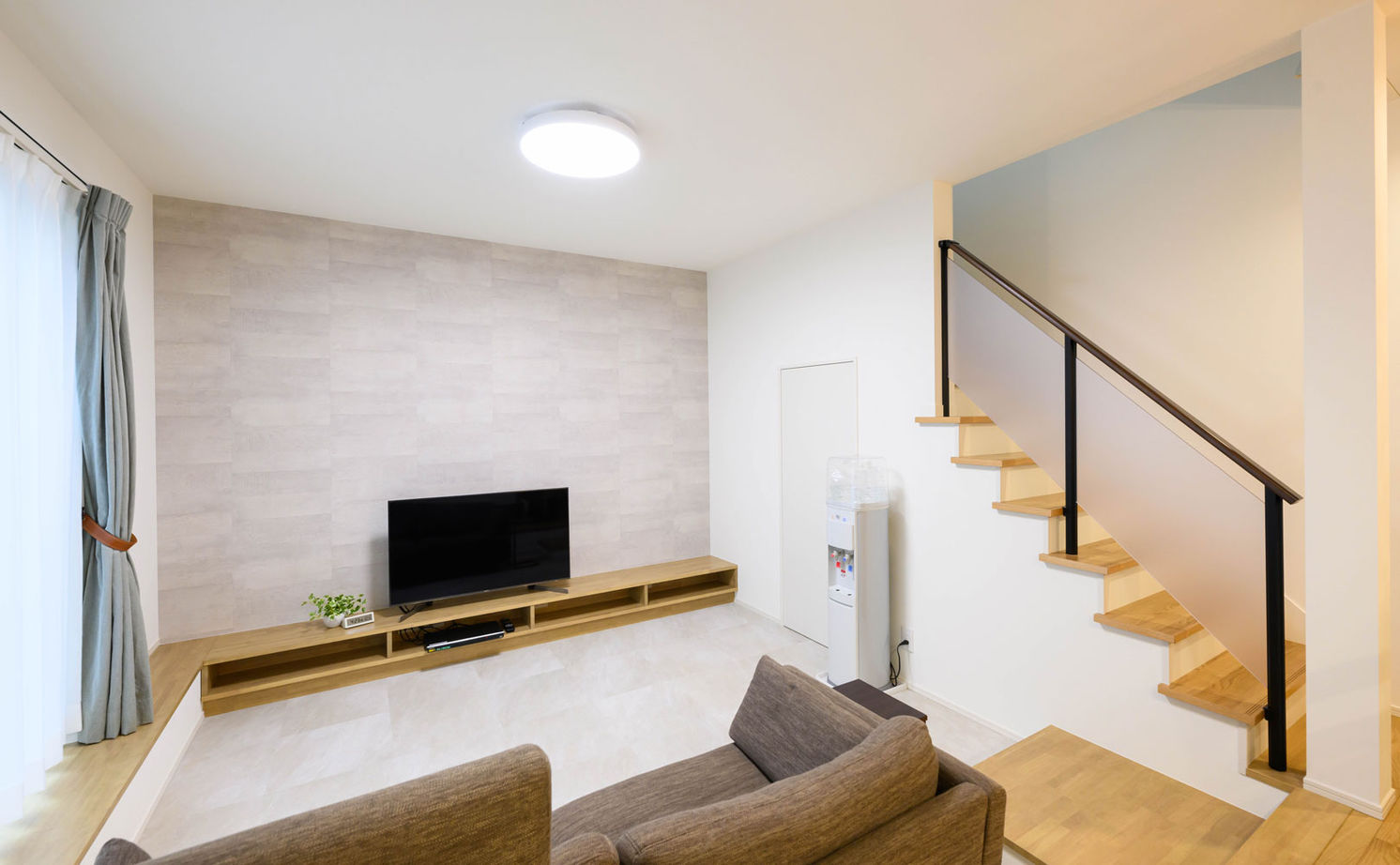 石友ホーム　滋賀支社 【50坪以上の土地/3000万円台/サンクンリビング/間取図】品質の高い建材で建てた家事ラクの家の建築実例画像3