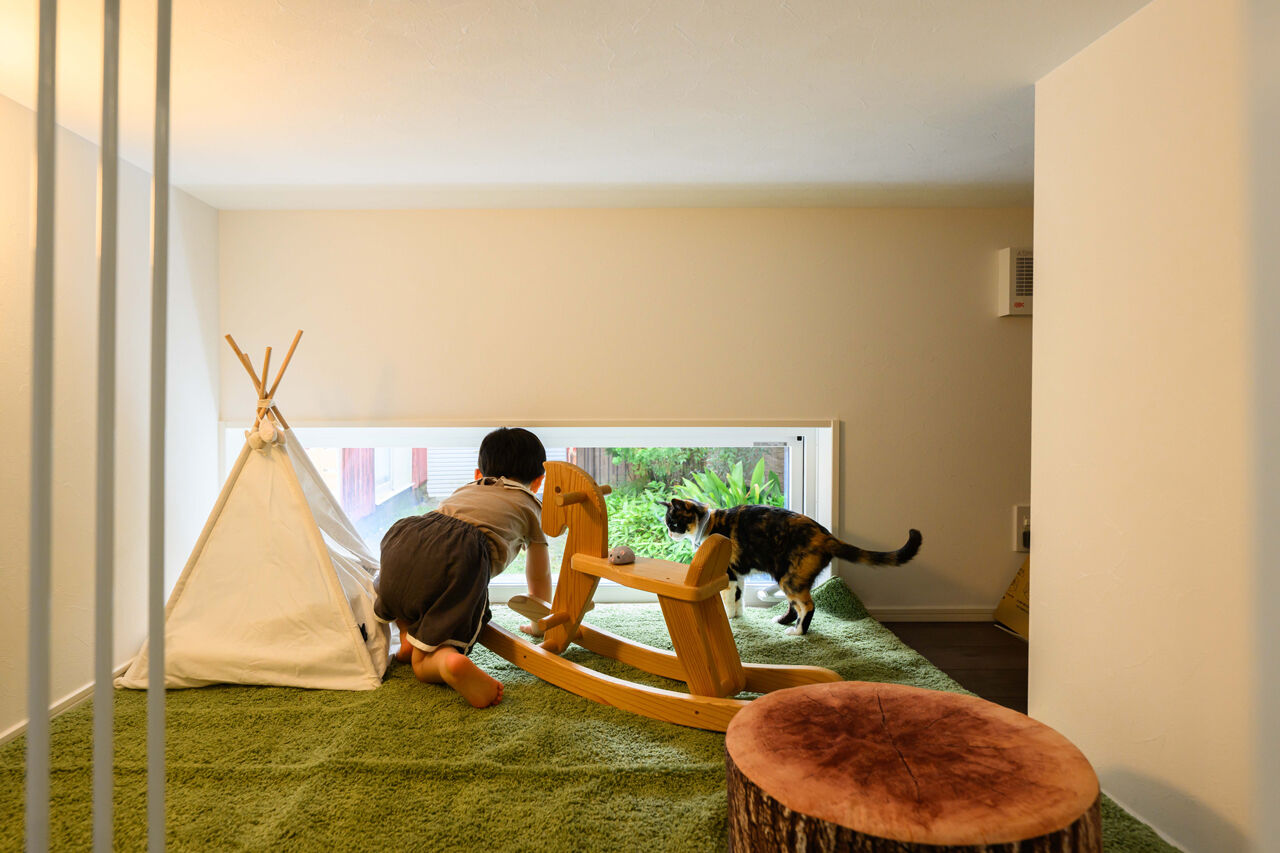 石友ホーム　滋賀支社 【2000万円台/サンクンリビング/間取図】1階に主寝室を配置。とことん考え抜いた生活動線に大満足の建築実例画像4