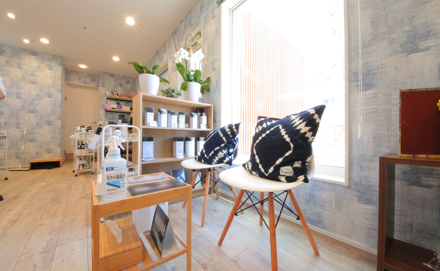 アイキョーホームのガレージハウス 【2875万円|30坪台|変形地|2階リビング】テクノストラクチャーで実現！三角地で叶えた店舗併用住宅の建築実例画像7