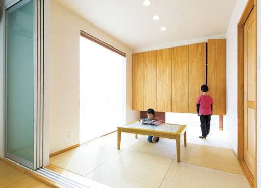 イシンホーム住宅研究会 大きく節約売電を目指す老後まで安心の家の建築実例画像5