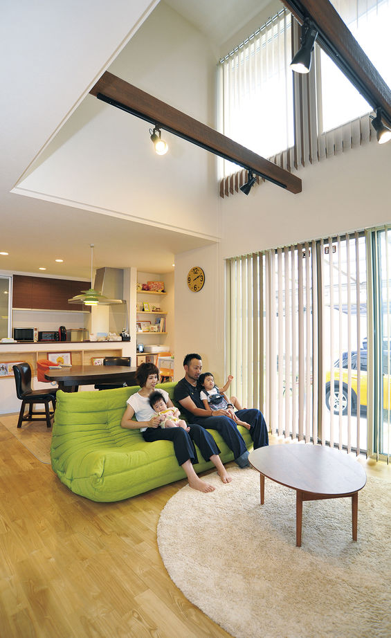 イシンホーム住宅研究会 未来のゼロエネ節約で月々の支払いを抑えたワンランク上の家の建築実例画像