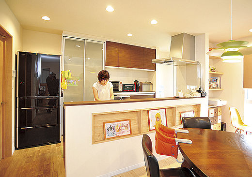 イシンホーム住宅研究会 未来のゼロエネ節約で月々の支払いを抑えたワンランク上の家の建築実例画像4