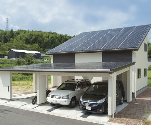 イシンホーム住宅研究会 未来のゼロエネ住宅は太陽光22ｋW超搭載の車庫付　６月の売電収入は約9.7万円！の建築実例画像5
