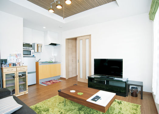 イシンホーム住宅研究会 エネルギー節約売電設計が魅力　4世代が仲良く暮らせる家の建築実例画像5