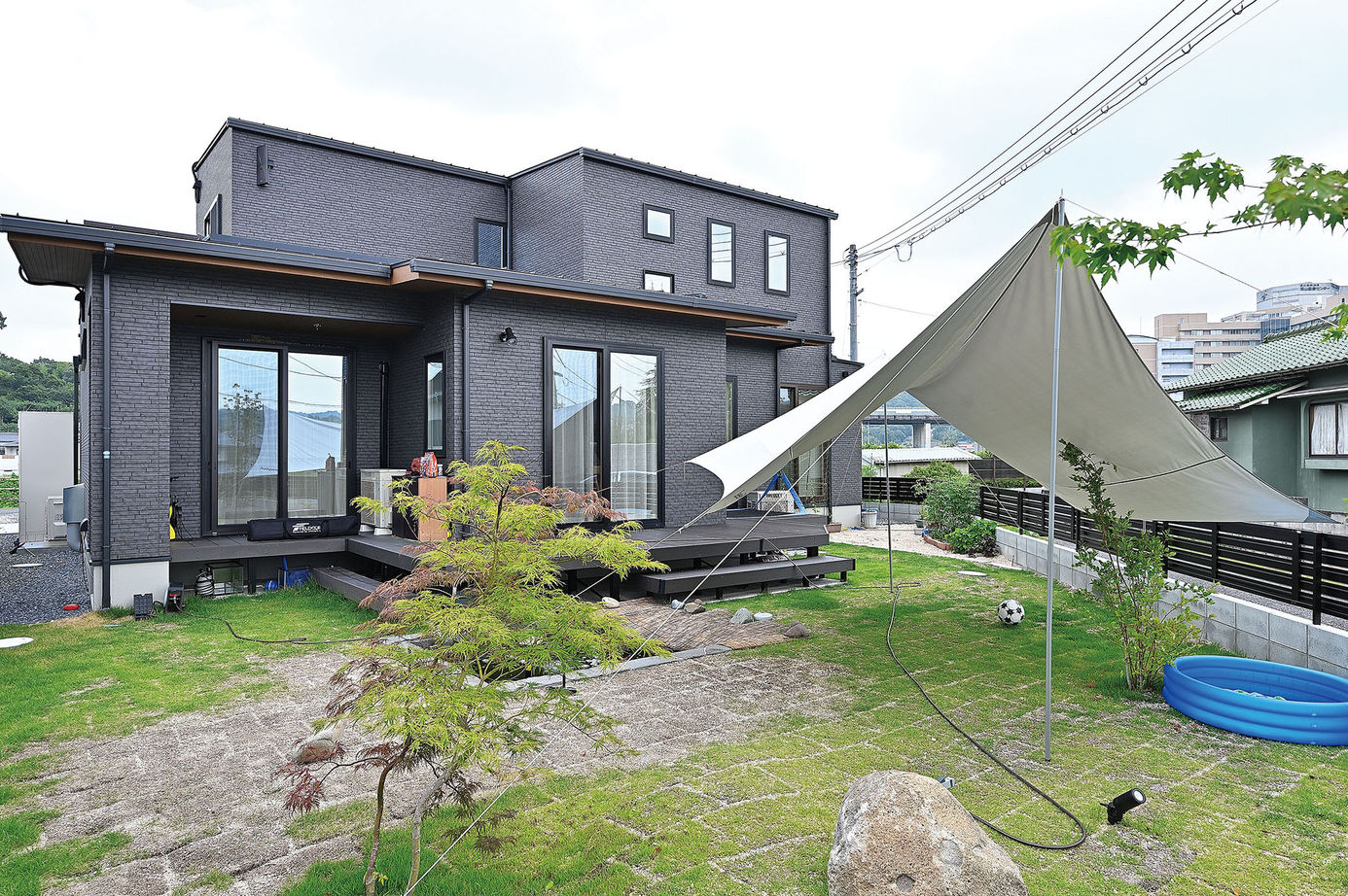 イシンホーム住宅研究会 電気・ガス・ガソリン代をほぼ払わない家だから、住んでからのコストが抑えられる！の建築実例画像6