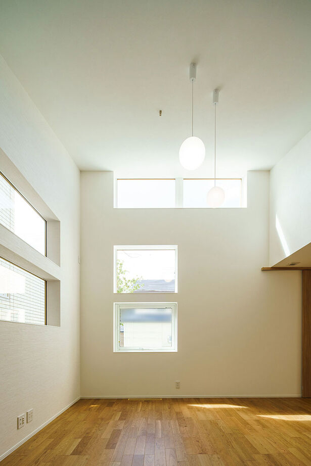 弘信建設 【札幌市/夫婦2人暮らし/間取図有/2LDK/平屋】高天井のリビングと全室床暖房のあたたかい空間設計の建築実例画像5