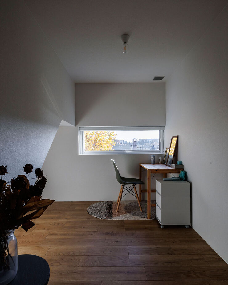 弘信建設 【札幌市/夫婦2人暮らし/間取図有/1LDK+個室2つ＋書斎/風景を取り込む】市街地を一望し静かな時間を楽しむの建築実例画像10