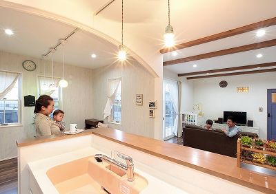 むぎくら 【1,500～1,999万円/38.3坪/間取り図有】好きなものに囲まれて毎日が楽しい「プロヴァンス風」のお洒落な家の建築実例画像2