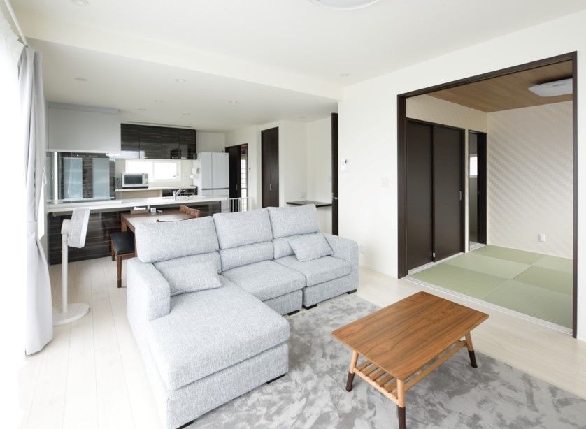 むぎくら 【1500～1999万円/36.8坪/間取り図有】家事ラク動線と収納力、明るさと開放感。希望予算で叶えた大満足の家の建築実例画像3