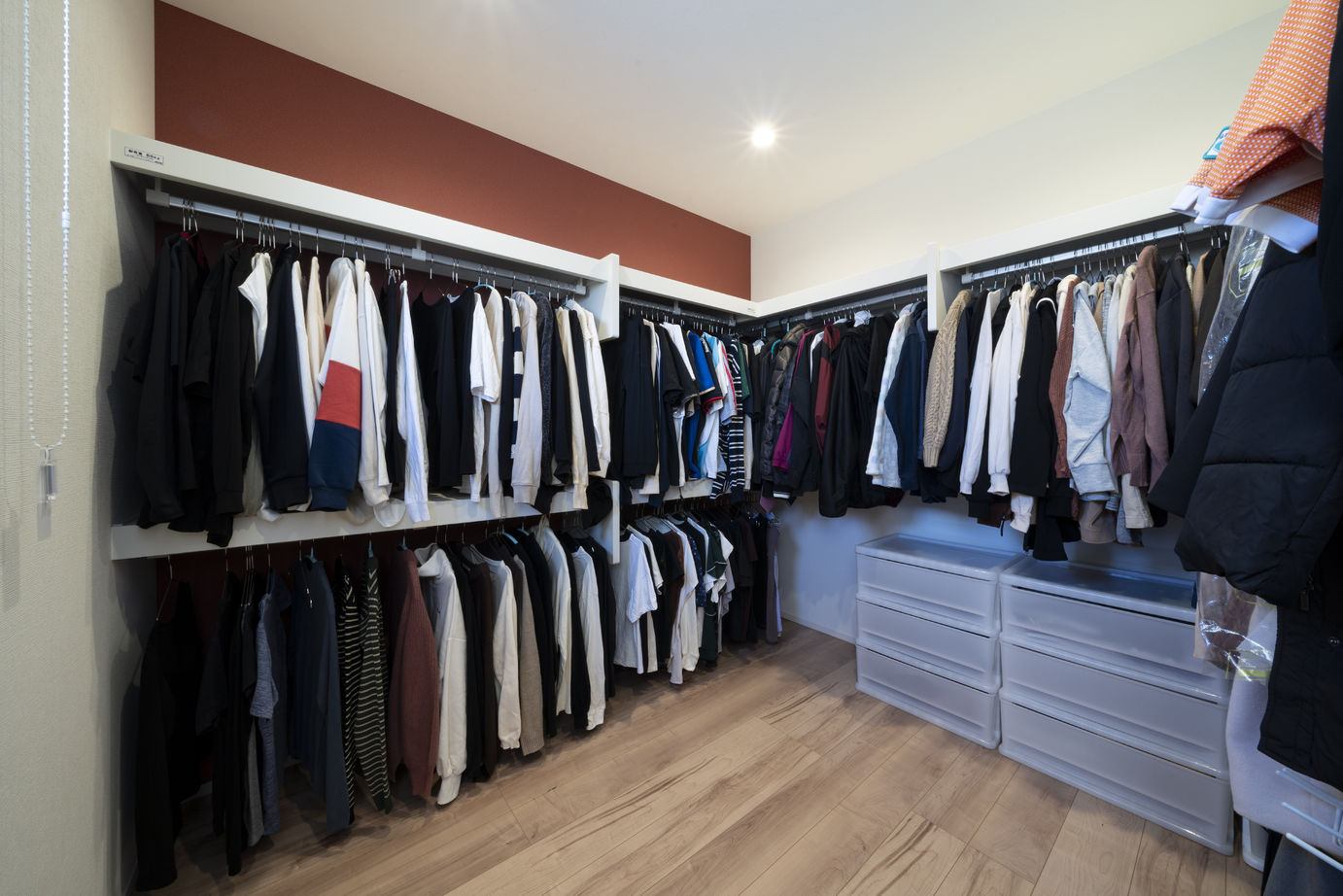 むぎくら 【2002万円/43.5坪/間取り図有】家事動線◎・収納豊富なシンプルモダンな間取り。の建築実例画像2