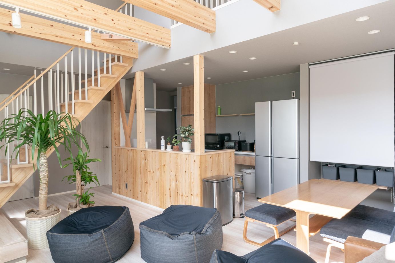 むぎくら 【1,700～1,799万円/39.3坪/間取り図有】施主様が考えた家事動線を形に。落ち着きのある内装が拘りの住まいの建築実例画像3