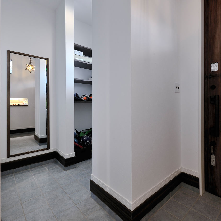 エイト 【桧家住宅/4人家族/中二階と小屋裏のある平屋】暮らしやすさ満点のカリフォルニアスタイルの建築実例画像6