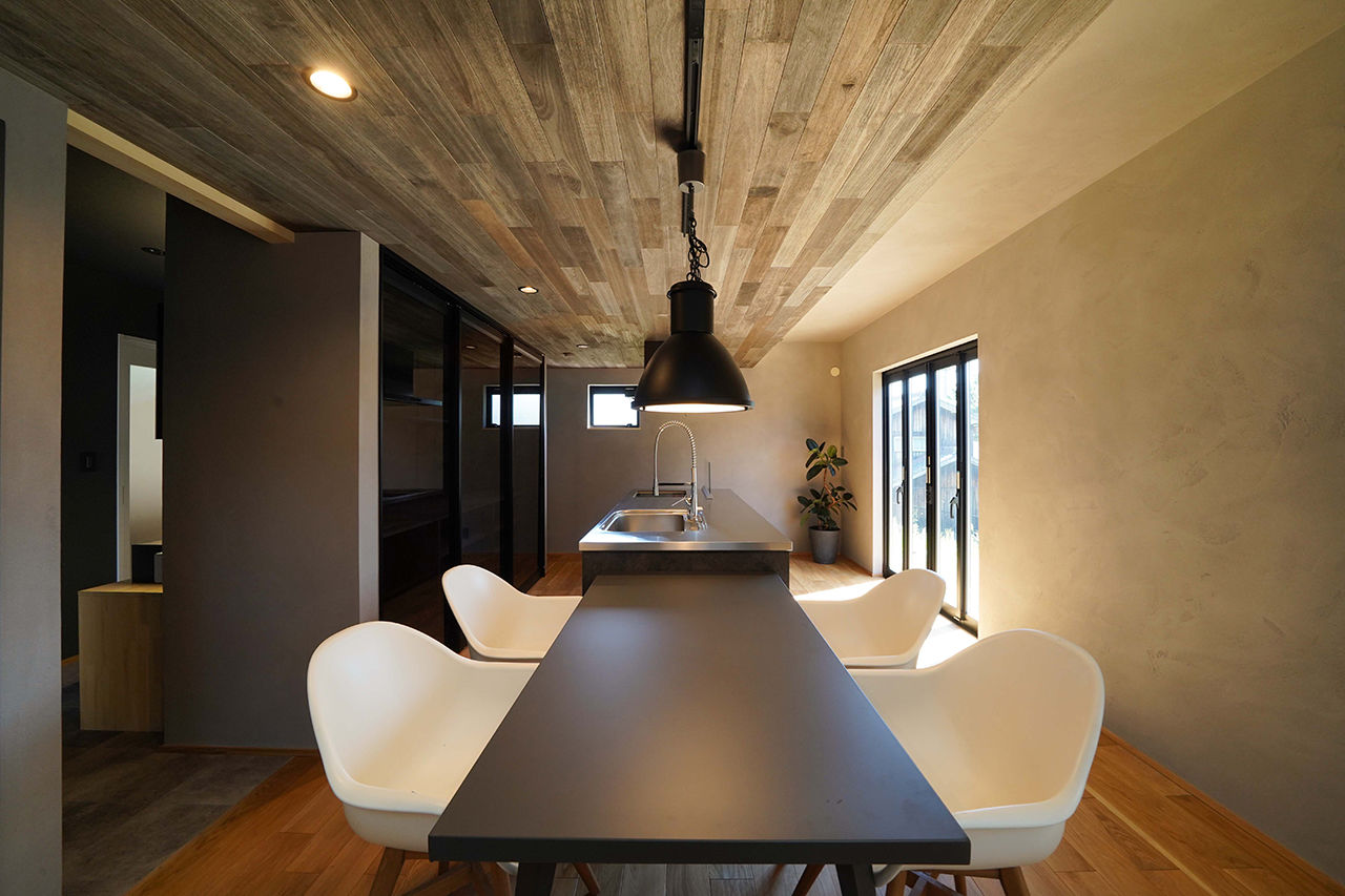 HOLOS HOME（ホロスホーム） 【愛知県|バイクガレージ|吹抜け|2人暮らし】シンプルで上質な空間で、大人ふたりのオシャレな日々の建築実例画像5