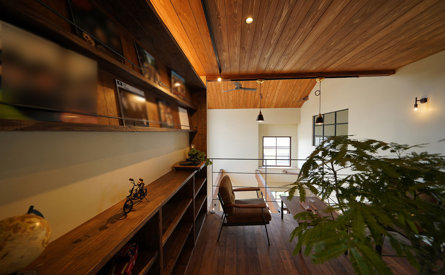 HOLOS HOME（ホロスホーム） 【愛知県|2000万円台|間取り図あり|ウッドデッキ】スローライフを実現させた、住宅地のなかの山小屋の建築実例画像15