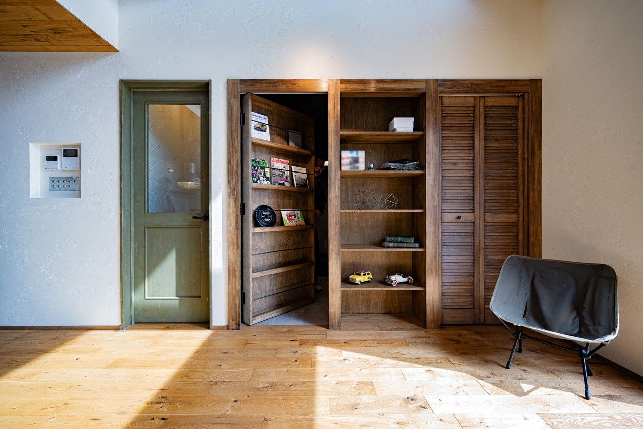 HOLOS HOME（ホロスホーム） 【愛知県|アメリカンビンテージ|エイジング加工】無垢材×アイアンが最高にカッコいい、ビンテージハウスの建築実例画像2