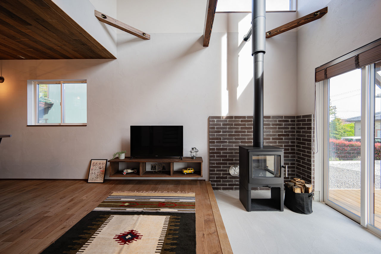 HOLOS HOME（ホロスホーム） 【愛知県|セカンドリビング|薪ストーブ】アウトドアリビングでおうち時間を楽しむブルックリンスタイルの建築実例画像2