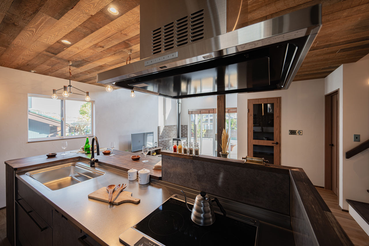 HOLOS HOME（ホロスホーム） 【愛知県|セカンドリビング|薪ストーブ】アウトドアリビングでおうち時間を楽しむブルックリンスタイルの建築実例画像7