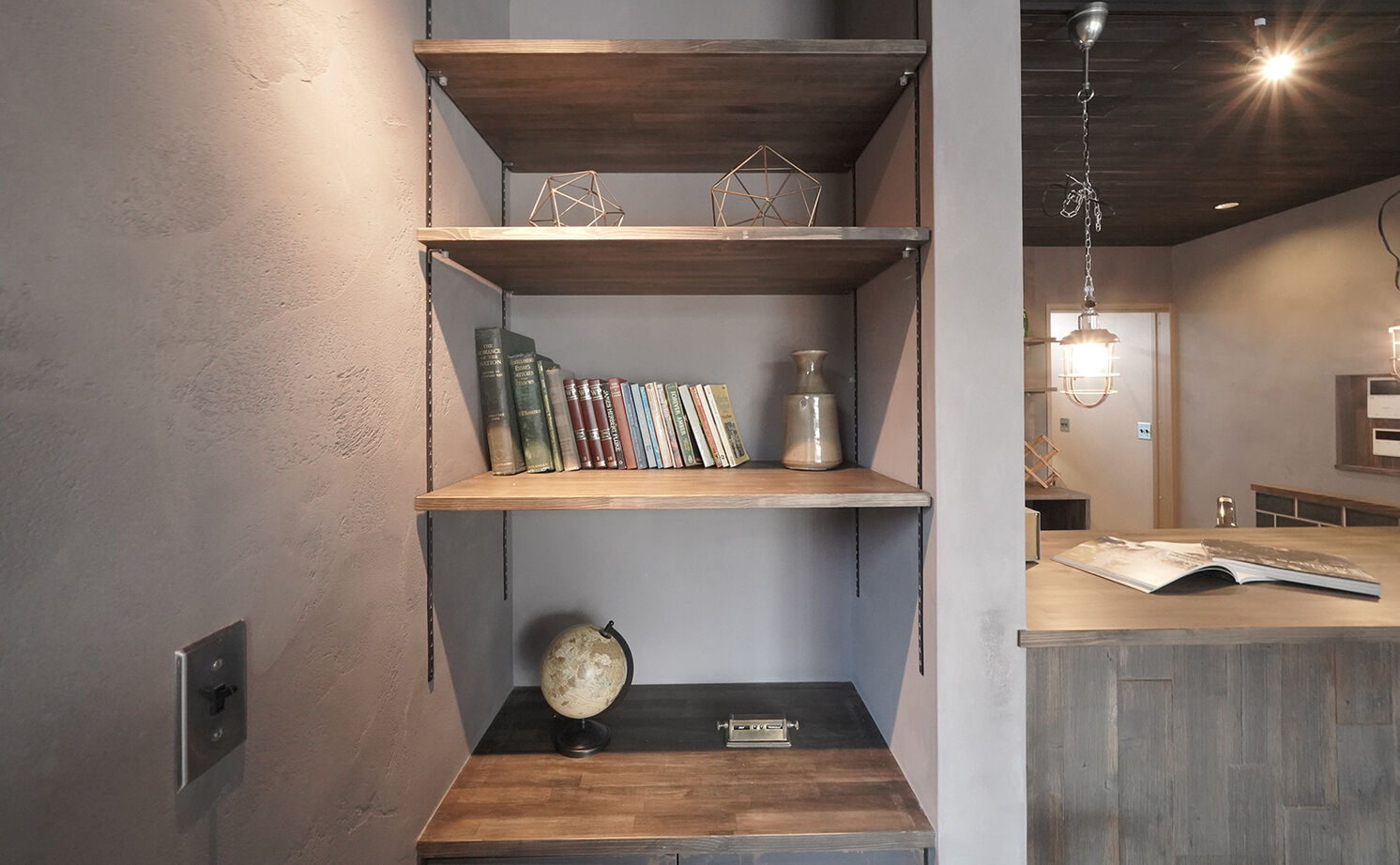 HOLOS HOME（ホロスホーム） 【豊川市｜監獄風ハウス｜こだわりアイテム】ダークヴィンテージスタイルハウスの建築実例画像11