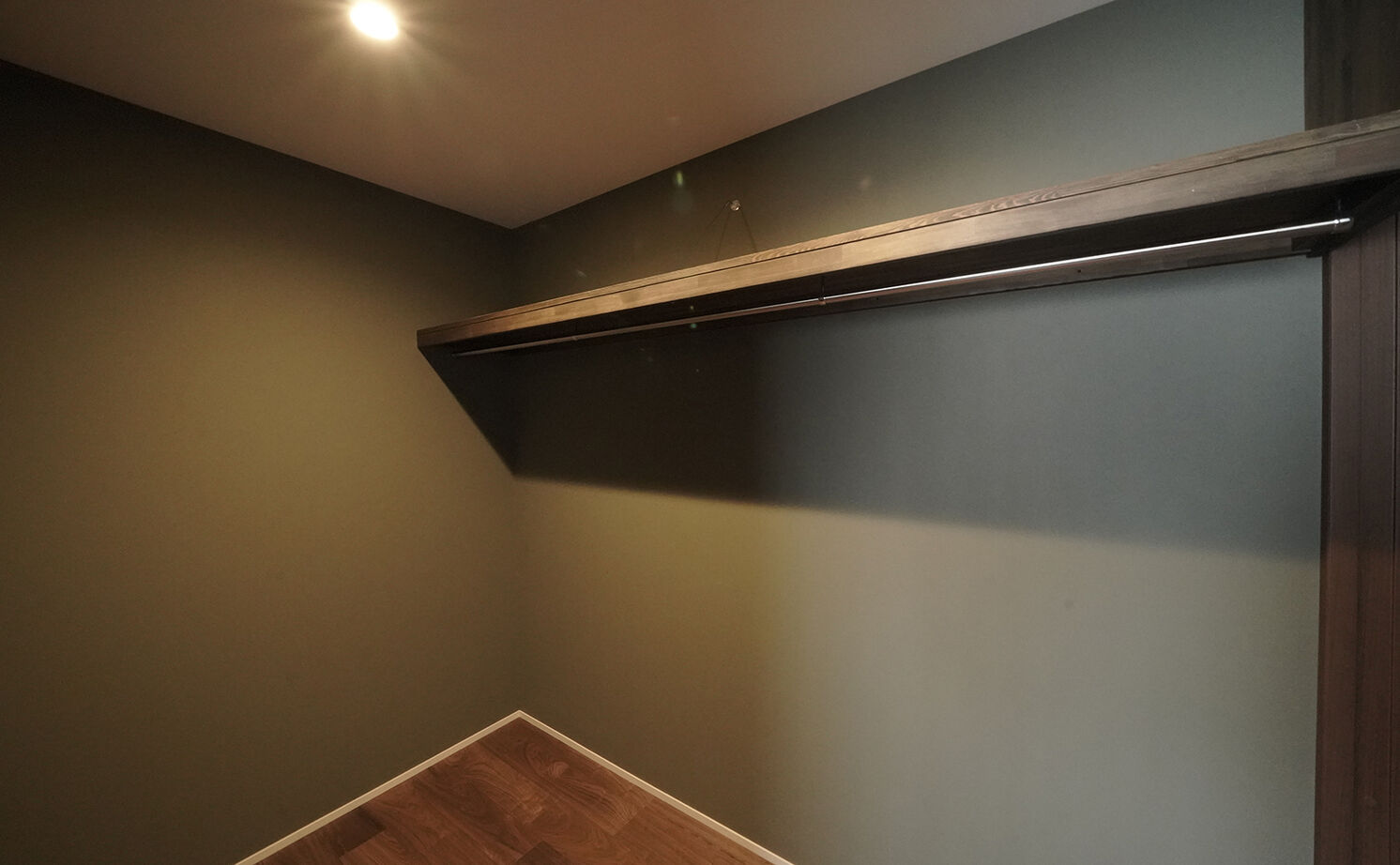 HOLOS HOME（ホロスホーム） 【豊川市｜監獄風ハウス｜こだわりアイテム】ダークヴィンテージスタイルハウスの建築実例画像20