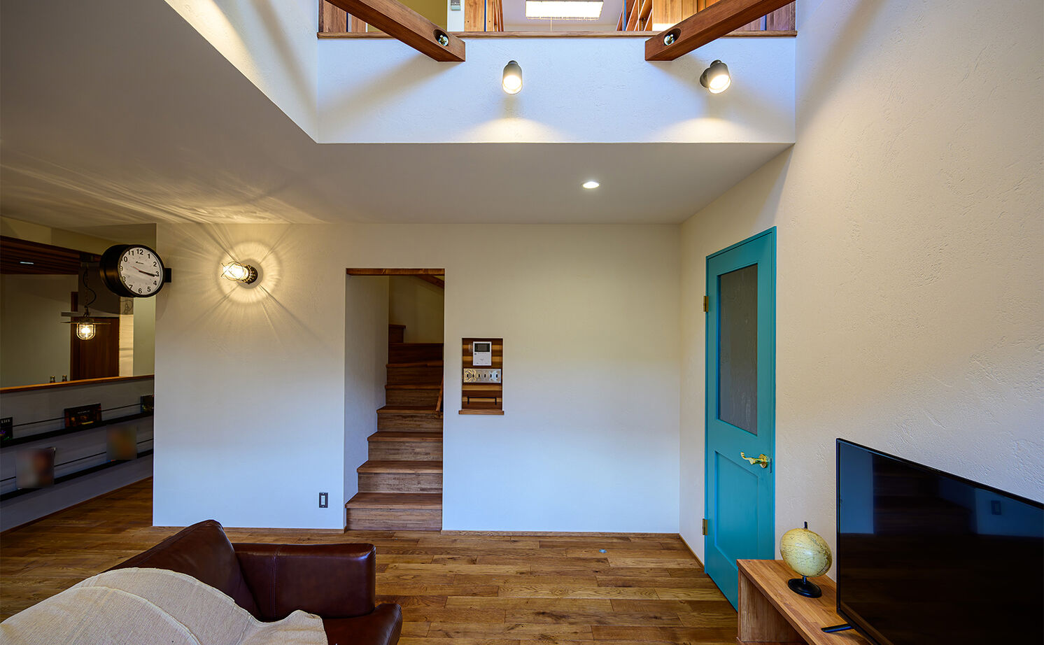 HOLOS HOME（ホロスホーム） 【三重県亀山市|アメリカンレトロ|素材】こだわりの趣味部屋と使いやすい家事動線の建築実例画像4