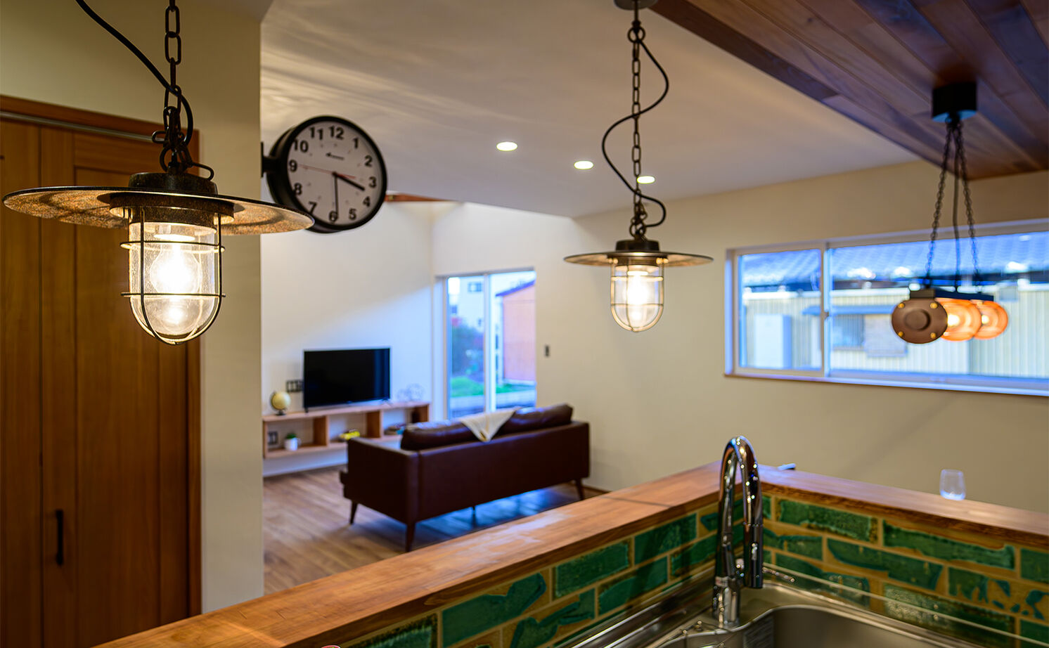 HOLOS HOME（ホロスホーム） 【三重県亀山市|アメリカンレトロ|素材】こだわりの趣味部屋と使いやすい家事動線の建築実例画像7