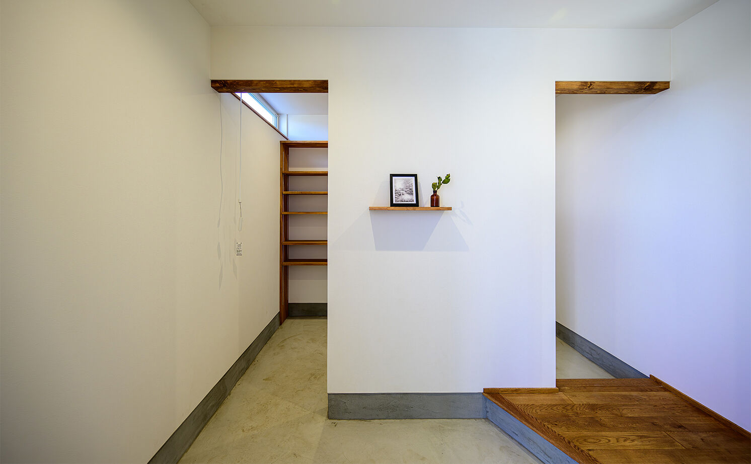 HOLOS HOME（ホロスホーム） 【三重県亀山市|アメリカンレトロ|素材】こだわりの趣味部屋と使いやすい家事動線の建築実例画像11