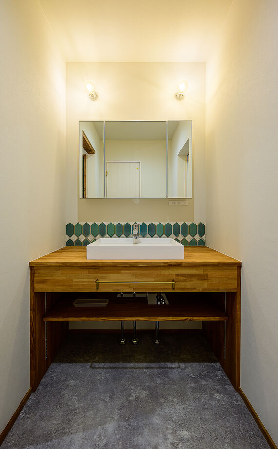 HOLOS HOME（ホロスホーム） 【三重県亀山市|アメリカンレトロ|素材】こだわりの趣味部屋と使いやすい家事動線の建築実例画像13