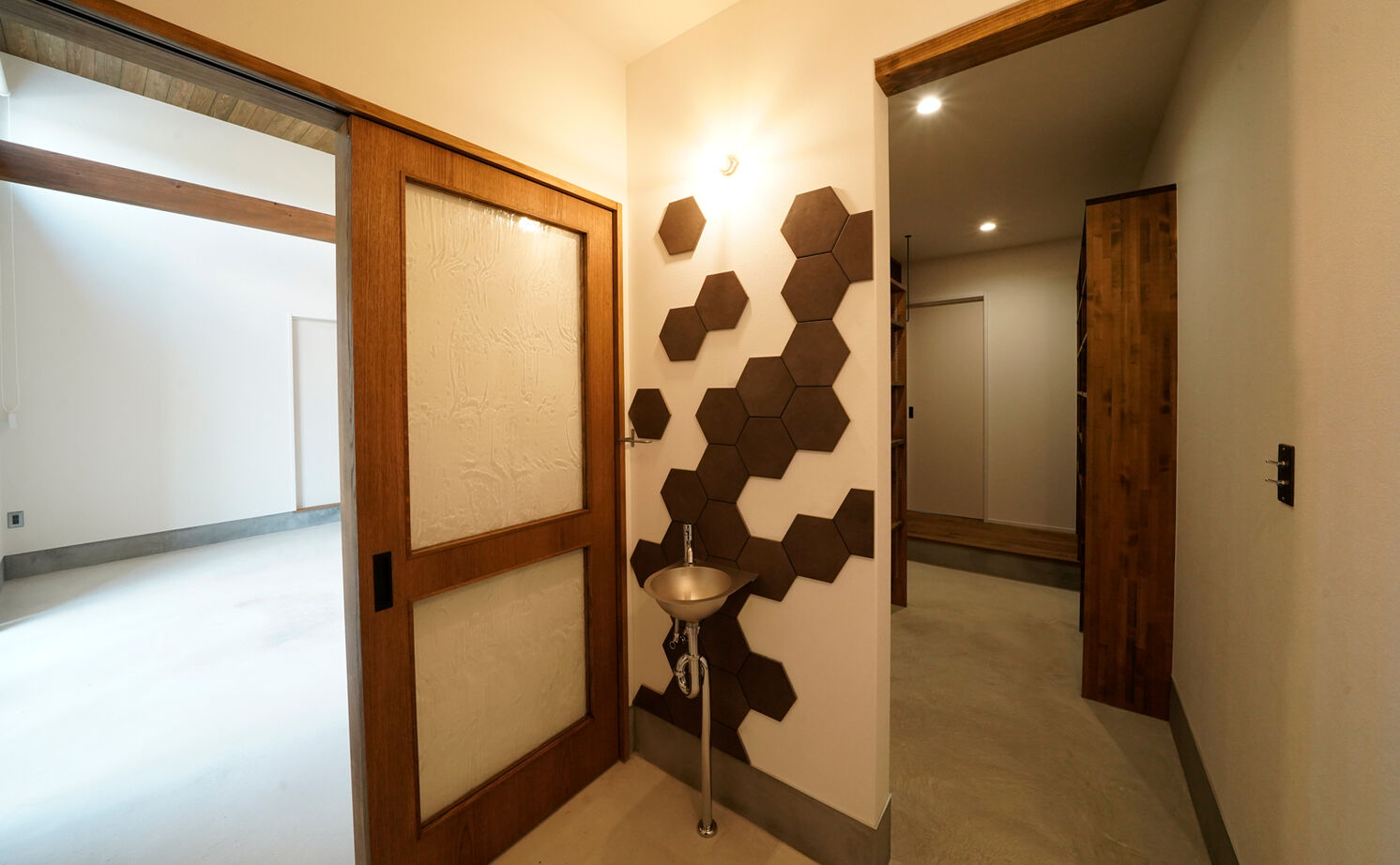 HOLOS HOME（ホロスホーム） 【豊田市｜平屋｜土間のあるリビング】アウトドア好きのヴィンテージフラットハウスの建築実例画像16